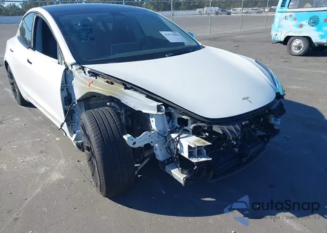 2023 Tesla Model 3 Performance Dual Motor All-Wheel Drive z USA, uszkodzony, nr VIN 5YJ3E1EC8PF476256